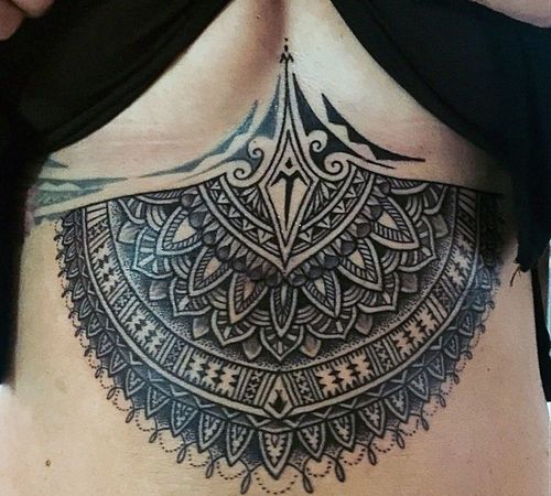 75+ Stunning Underboob Tattoo Designs For Women - 2022 | Fabbon