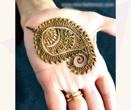 paisley-simple-mehndi-design