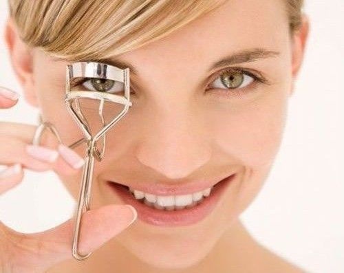 Curl_your_lashes
