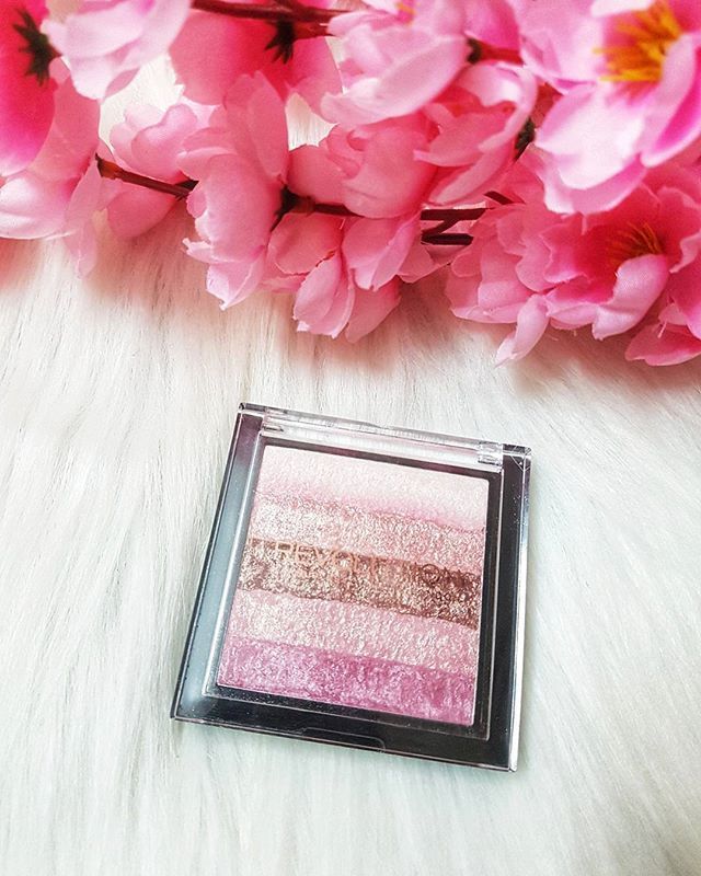 This beautiful Shimmer Brick by Make Revolution is a very affordable